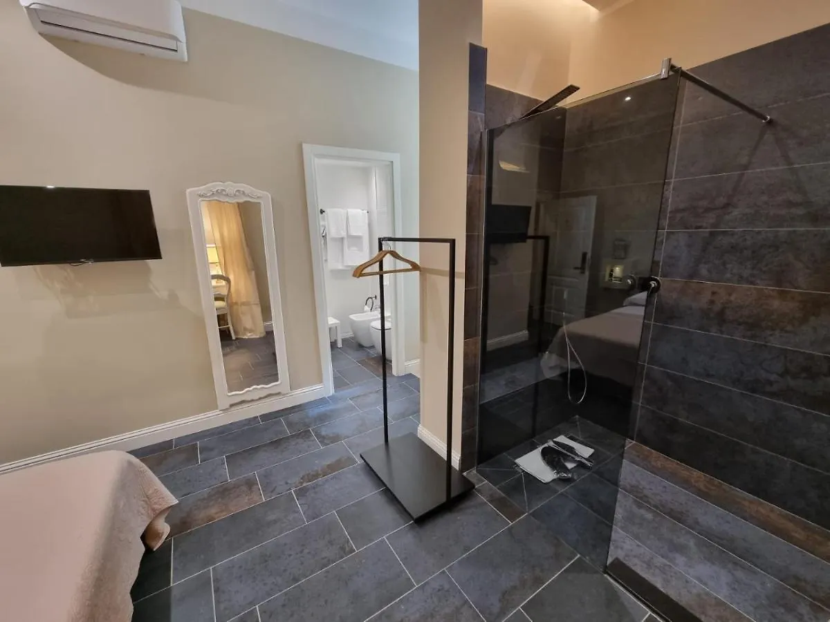 Ex Voto Guest House 0*, Naples Italy